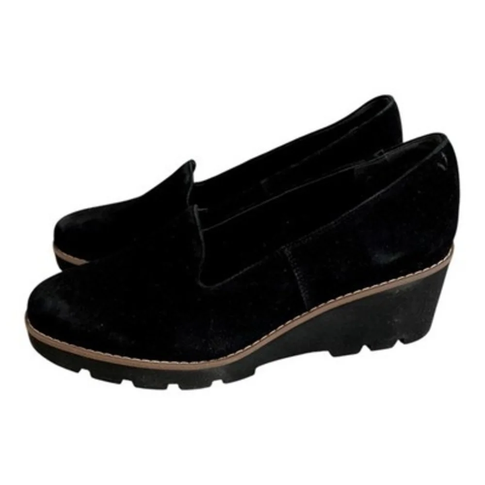 Vionic Willa Wedge Black Suede Platform Loafer Slip On Womens Sz 9.5 NWOB